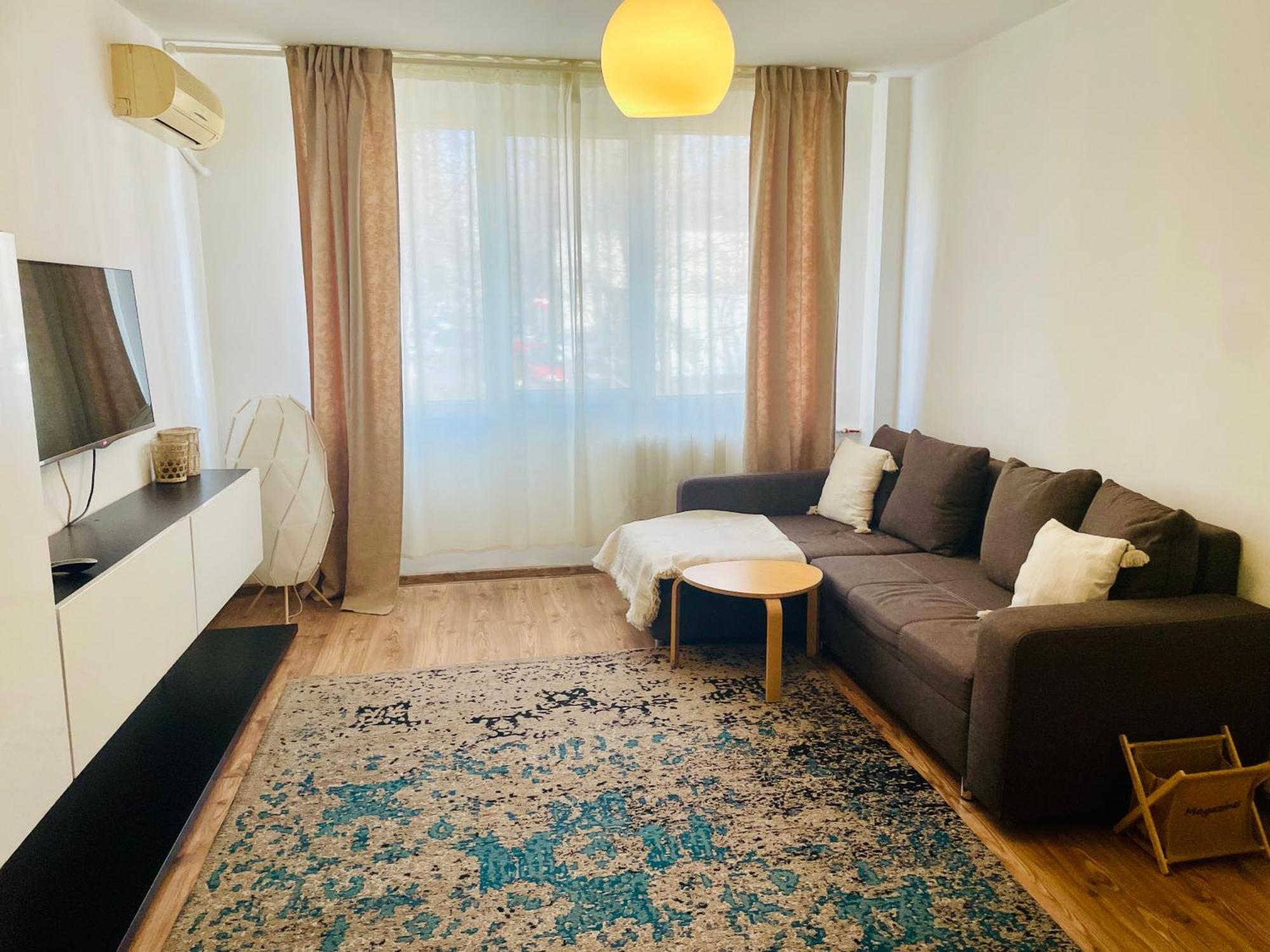 Thias Apartment -Parter, Langa Spitalul Marie Curie Bukurešť Exteriér fotografie